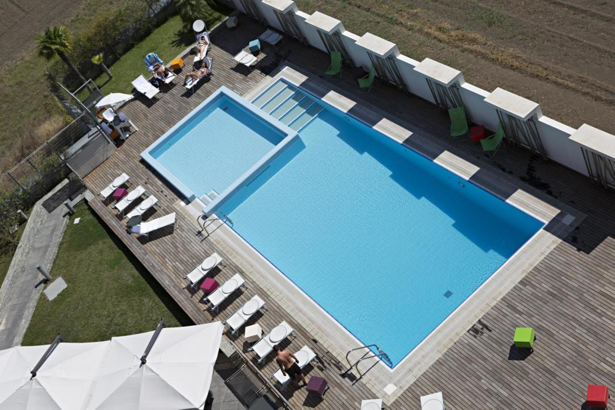 Novotel Salerno Est Arechi Bagian luar foto