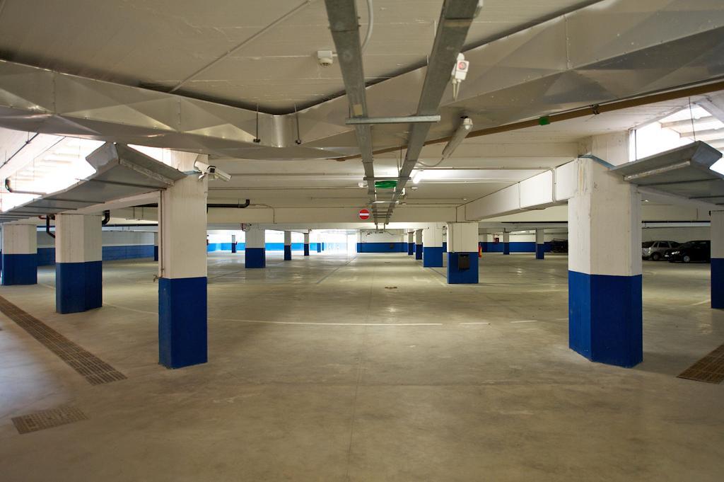 Novotel Salerno Est Arechi Bagian luar foto